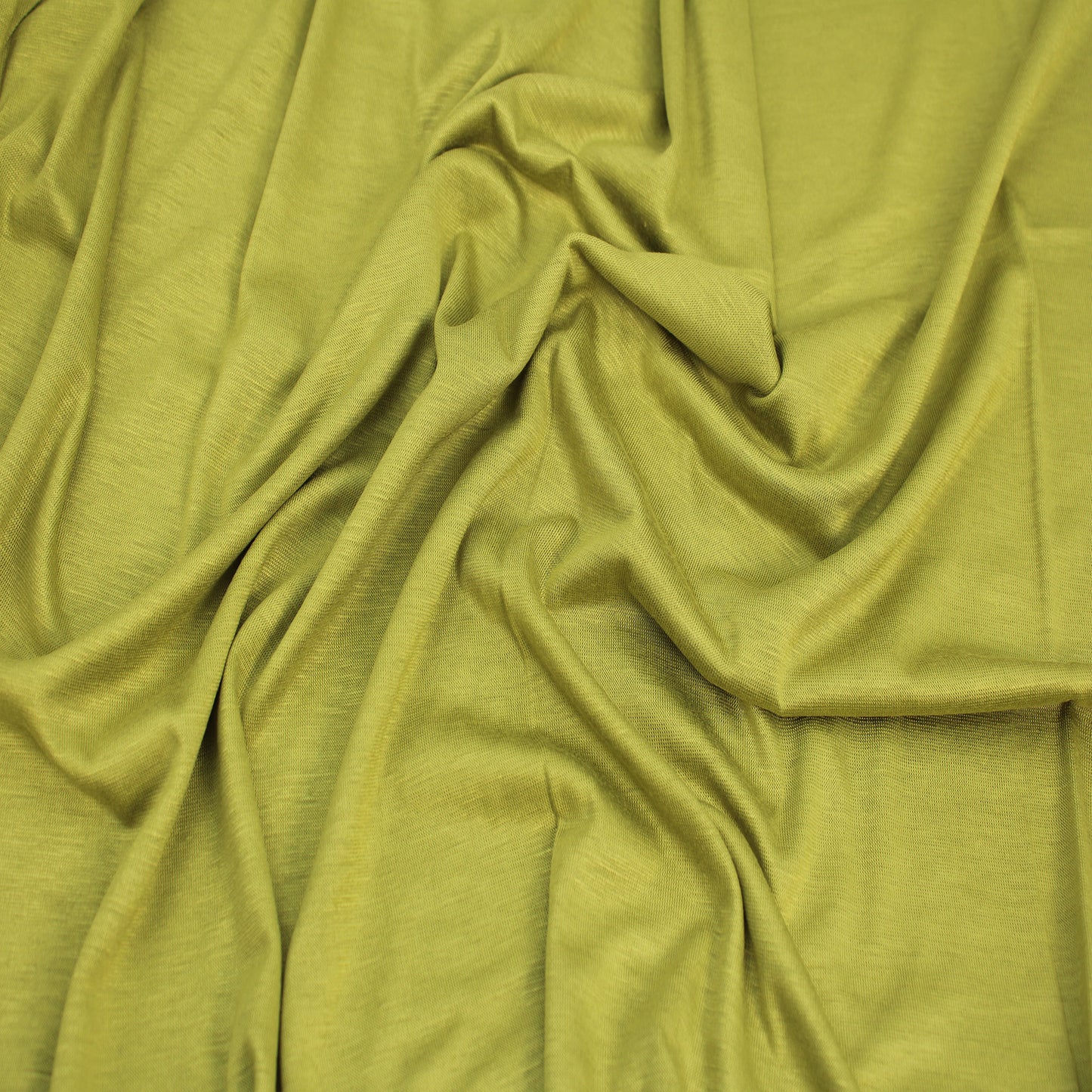 13390-GREEN-OASIS