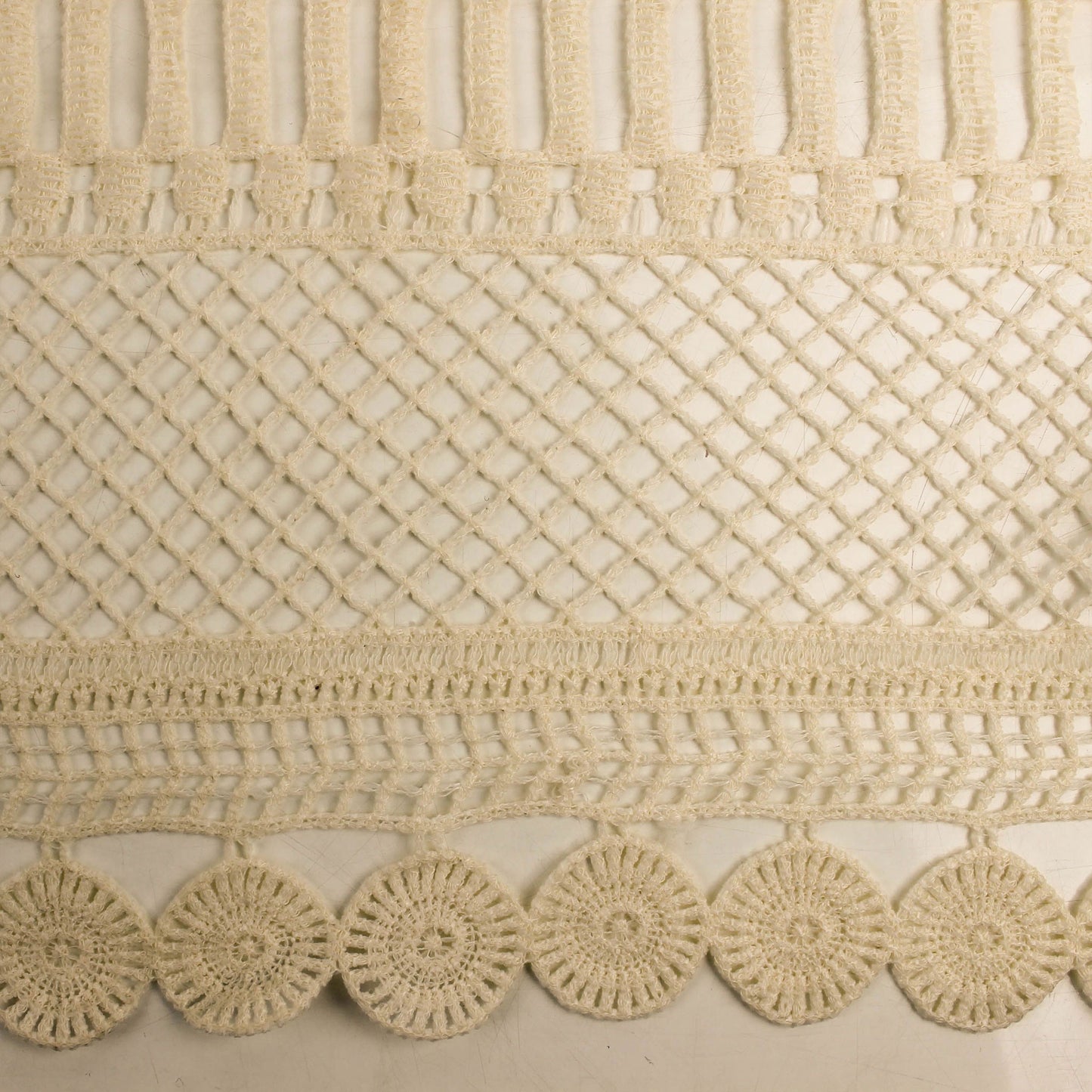 47" wide 100% Polyester Chemical Lace Fabric 209GSM - DARLA Pattern (SKU-664)
