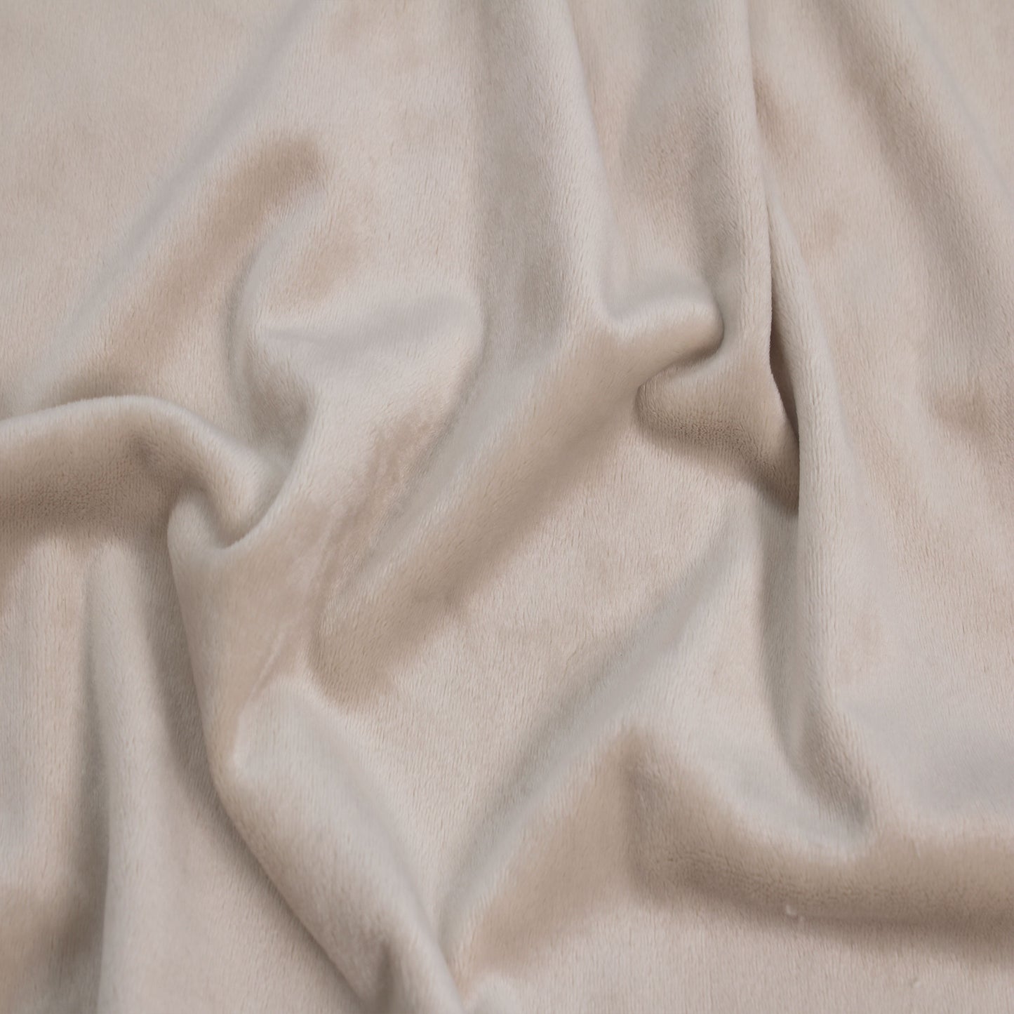 823-CREAM