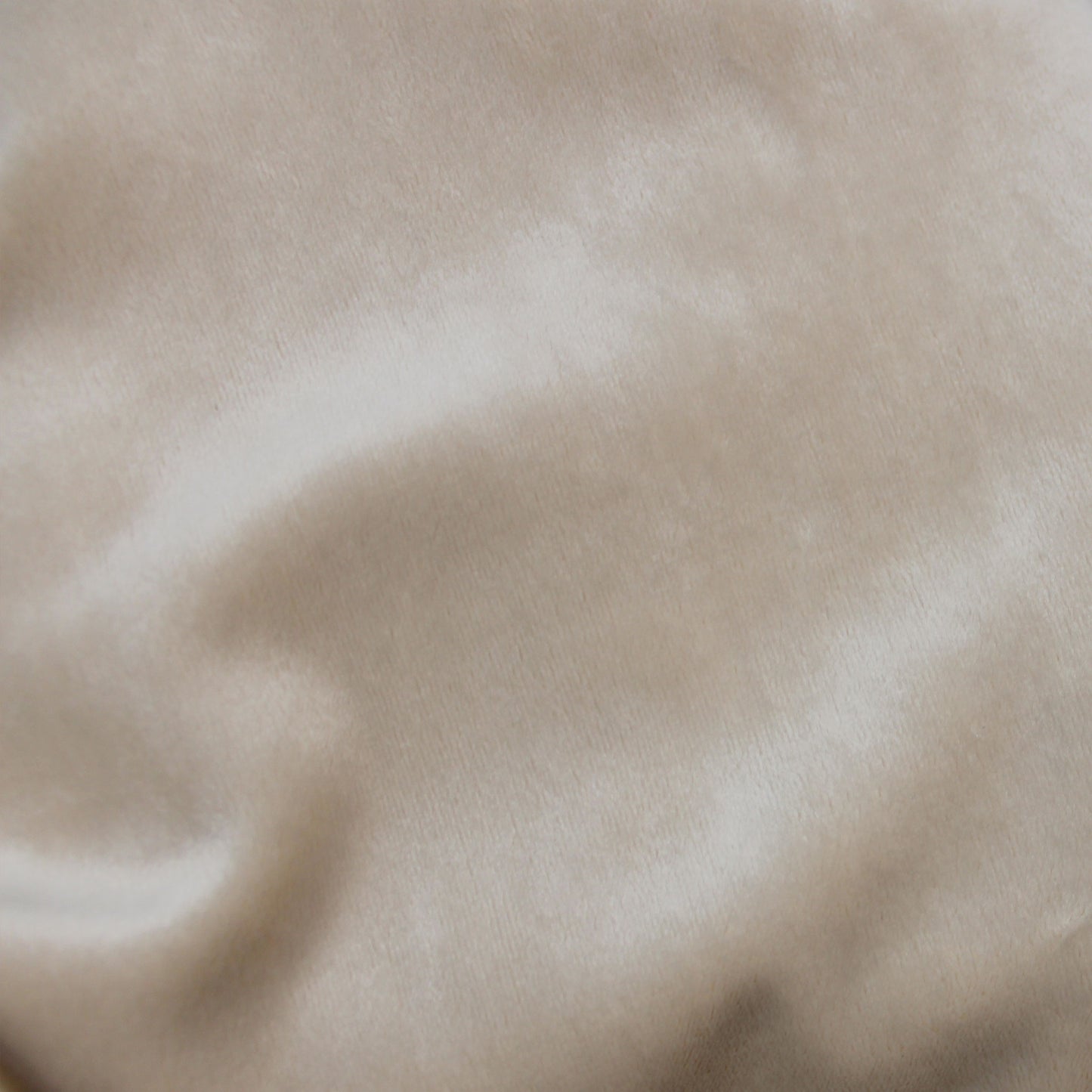 823-CREAM