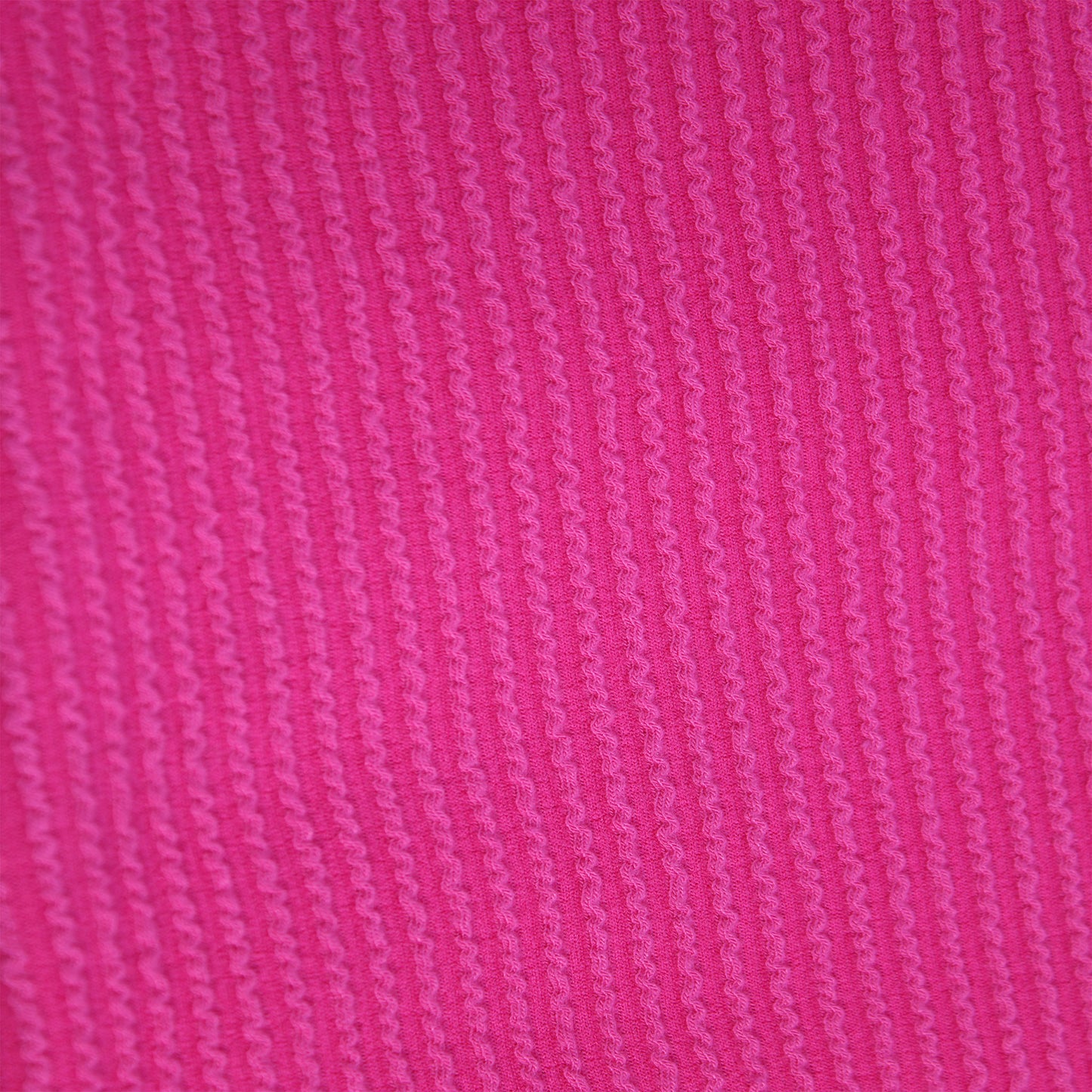 832-MAGENTA