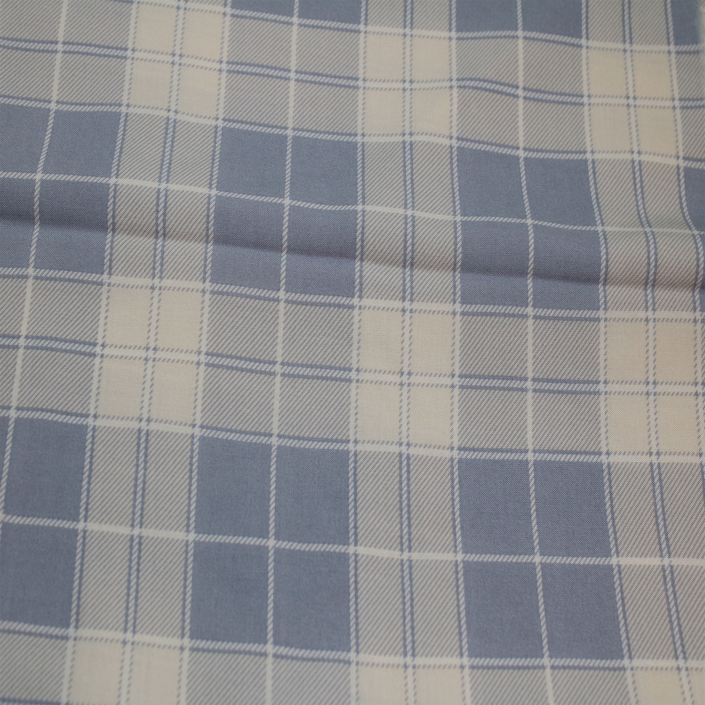 P-409-698-CHAMBRAY-ECRU