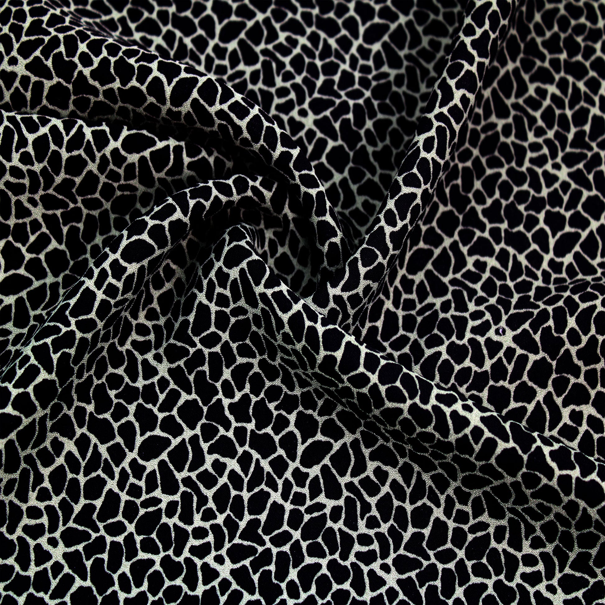P-1352-504-SAGE-BLACK