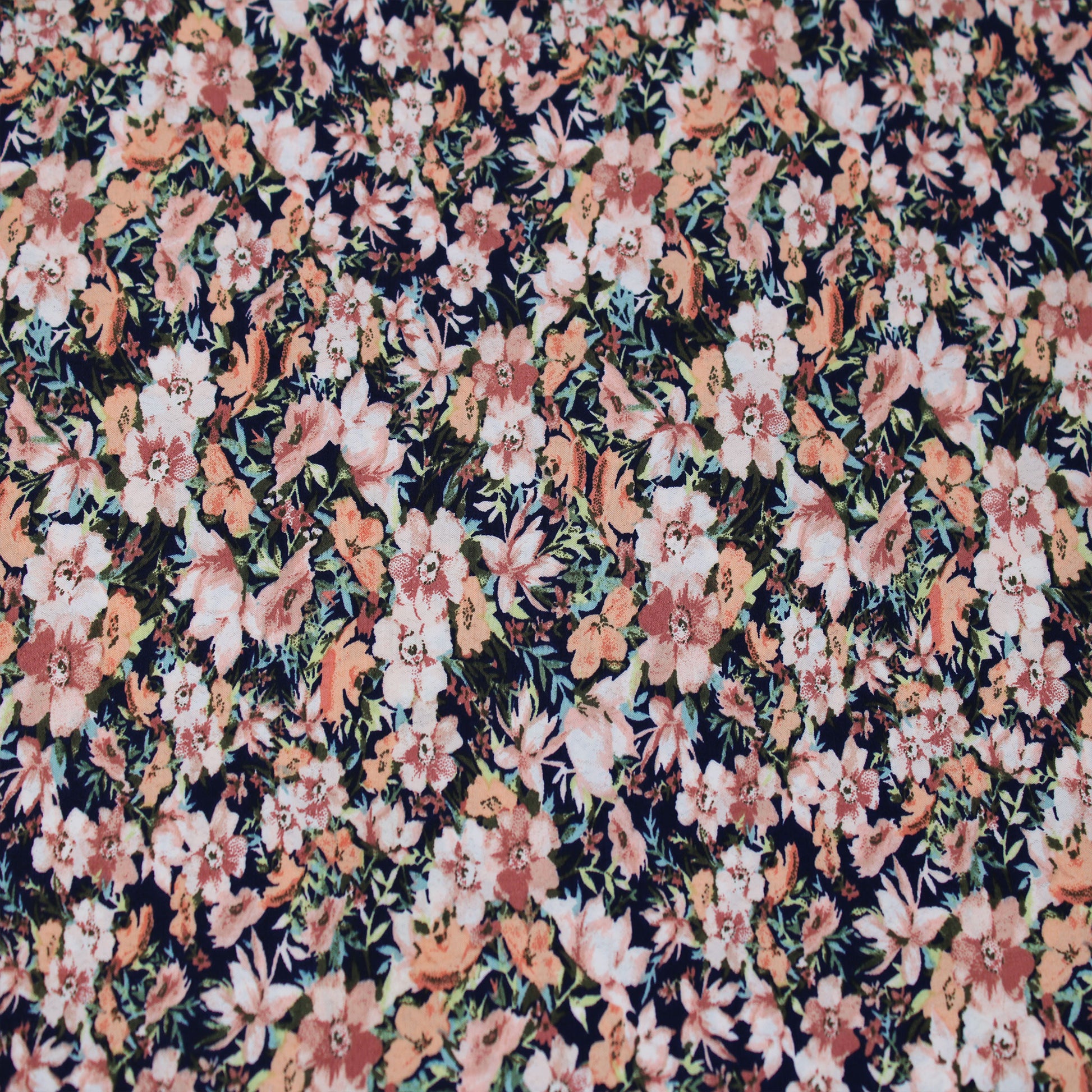 P-2526-754-NAVY-PEACH-LATTE